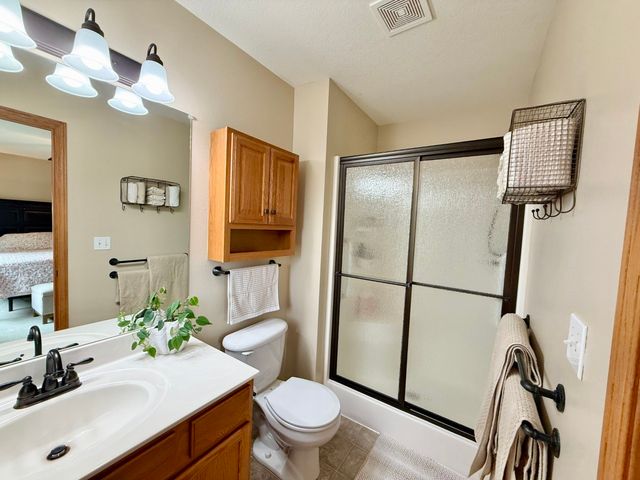 1431 Woolridge Drive, Coralville, IA 52241