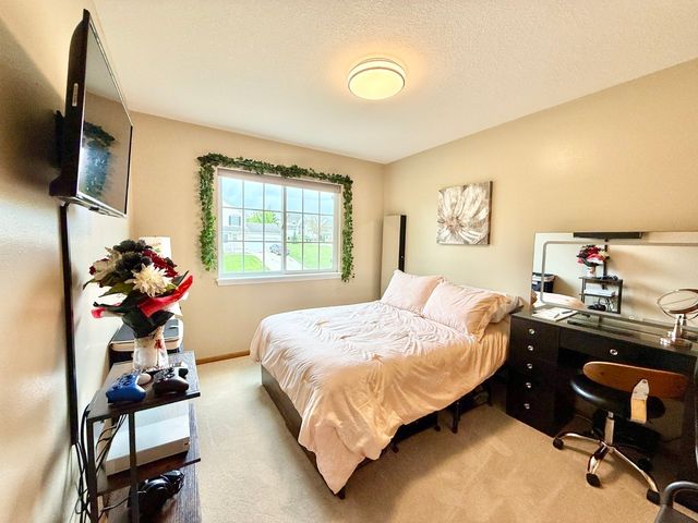 1431 Woolridge Drive, Coralville, IA 52241