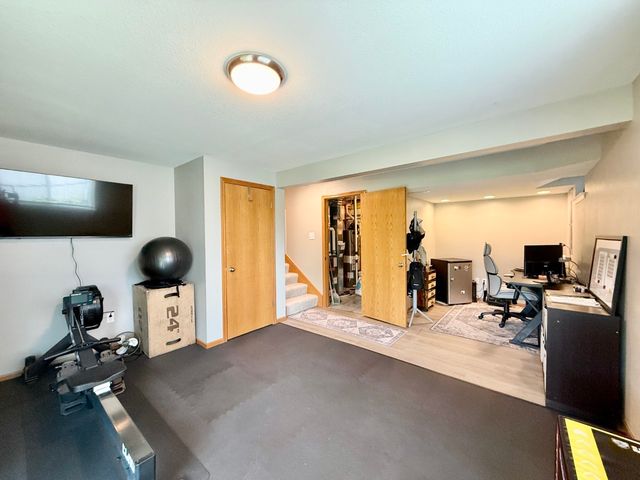 1431 Woolridge Drive, Coralville, IA 52241