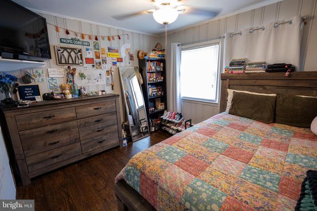 725 S MYRTLE ST, Vineland, NJ 08360