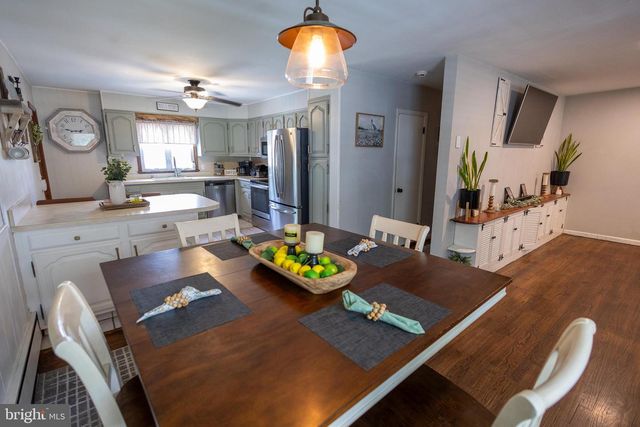 725 S MYRTLE ST, Vineland, NJ 08360