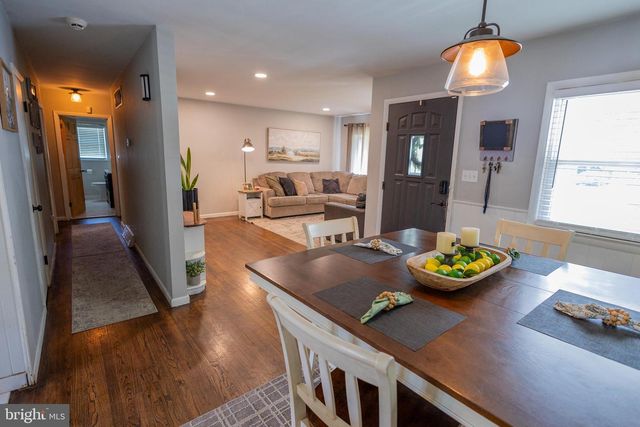 725 S MYRTLE ST, Vineland, NJ 08360
