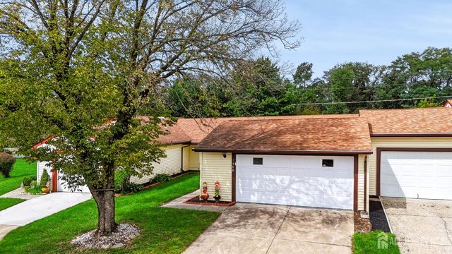148 Maclura Plaza, Monroe, NJ 08831
