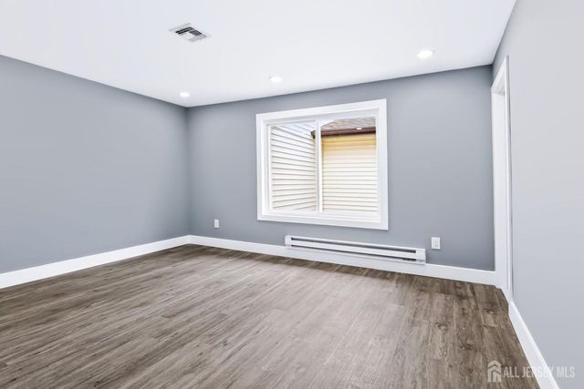 148 Maclura Plaza, Monroe, NJ 08831