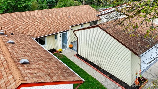 148 Maclura Plaza, Monroe, NJ 08831