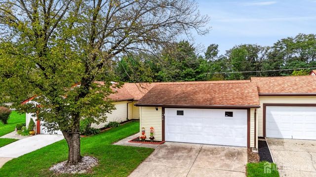148 Maclura Plaza, Monroe, NJ 08831