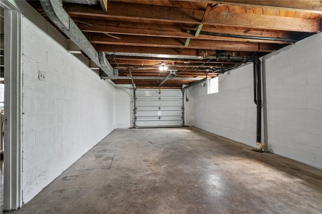 109 South Ave, Pleasant Hills, PA 15122