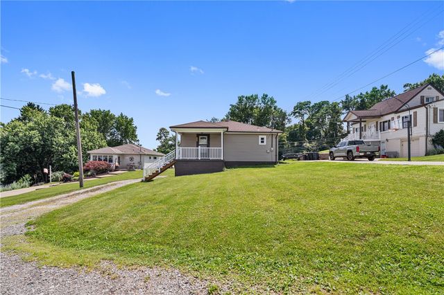 109 South Ave, Pleasant Hills, PA 15122