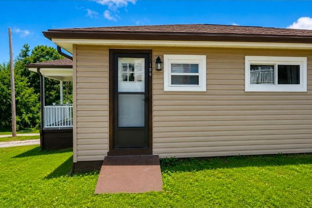 109 South Ave, Pleasant Hills, PA 15122