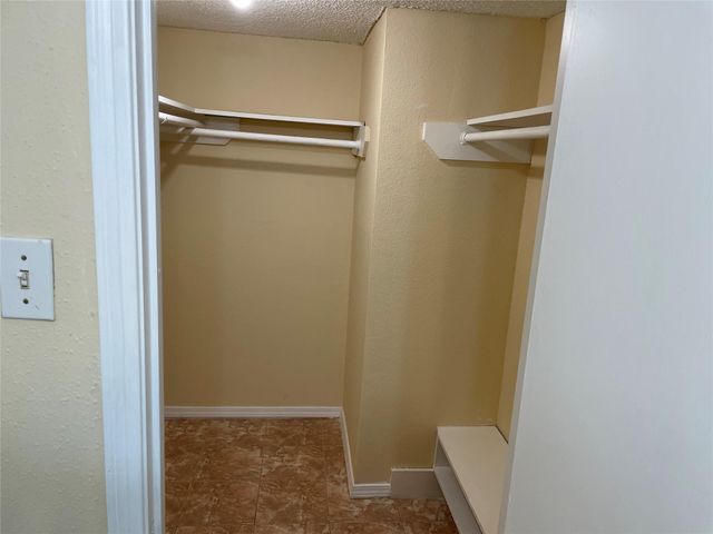 2750 Holly Hall Street 117, Houston, TX 77054