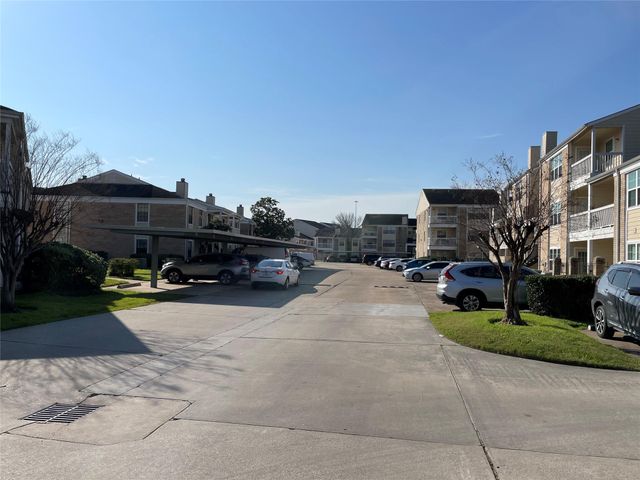 2750 Holly Hall Street 117, Houston, TX 77054