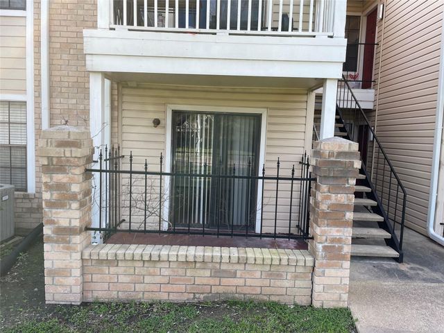 2750 Holly Hall Street 117, Houston, TX 77054