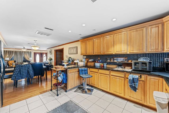 1506 88TH ST, North Bergen, NJ 07047