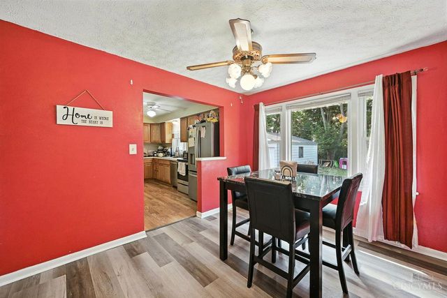 1047 Magie Avenue, Fairfield, OH 45014