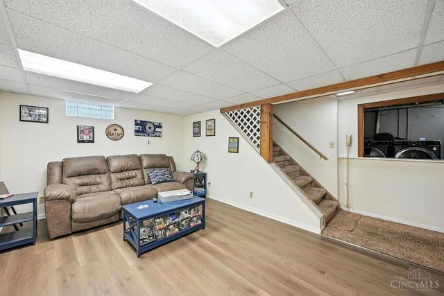 1047 Magie Avenue, Fairfield, OH 45014