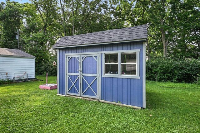 1047 Magie Avenue, Fairfield, OH 45014