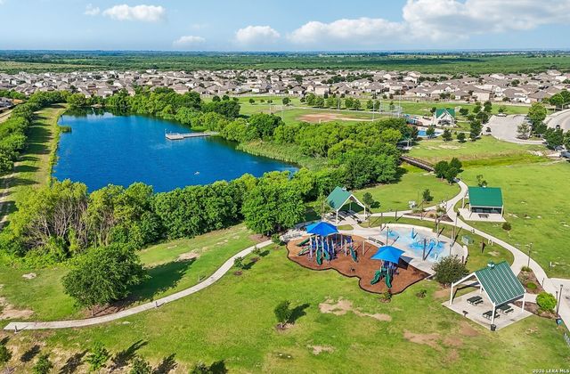 6121 Luckey Run, San Antonio, TX 78252