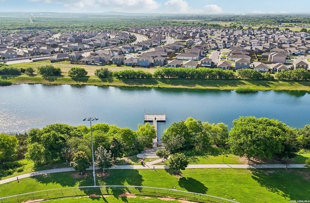 6121 Luckey Run, San Antonio, TX 78252