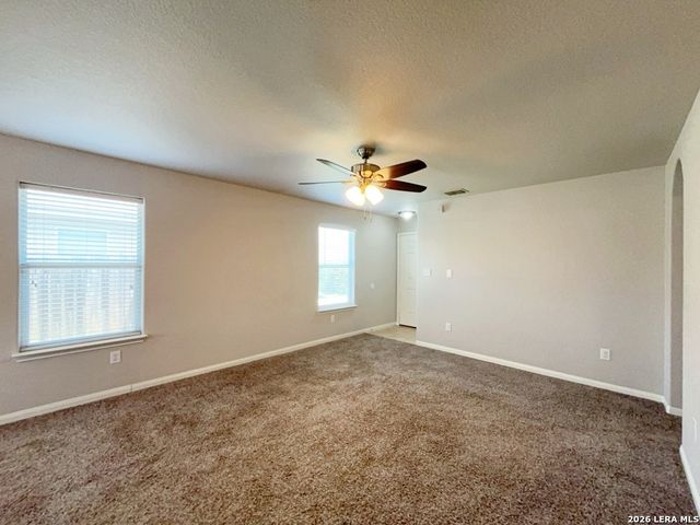 6121 Luckey Run, San Antonio, TX 78252