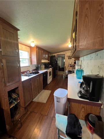 470 Village Lane, Springdale, AR 72764