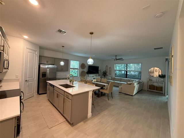 6116 STONECREST COURT, West Palm Beach, FL 33415