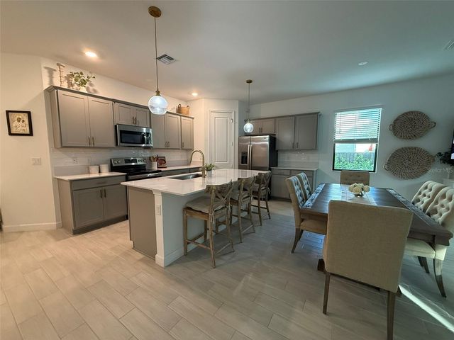 6116 STONECREST COURT, West Palm Beach, FL 33415