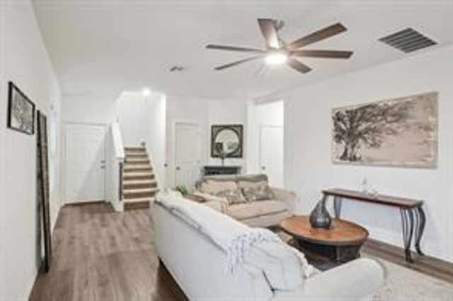 142 Maravillas BND, Bastrop, TX 78602