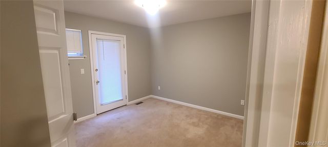 106 Crystal Hill Lane 106, Poughkeepsie, NY 12603