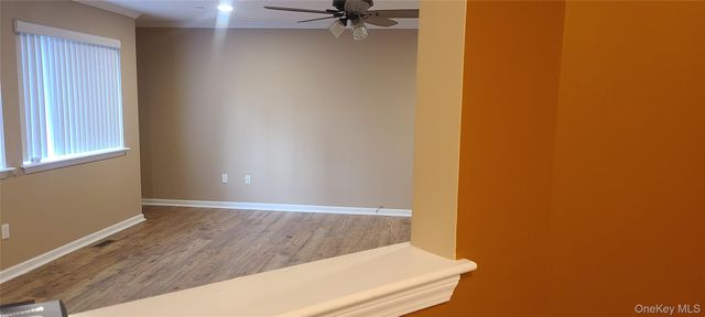 106 Crystal Hill Lane 106, Poughkeepsie, NY 12603