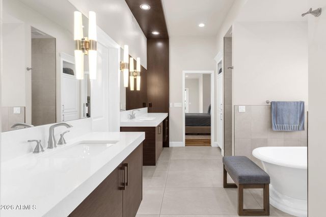 4139 E COLTER Street, Phoenix, AZ 85018