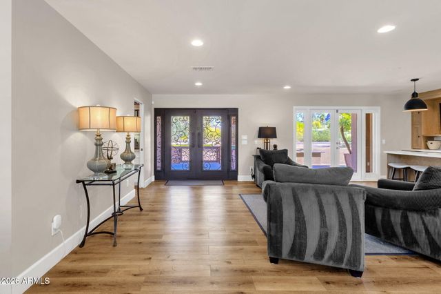 4139 E COLTER Street, Phoenix, AZ 85018