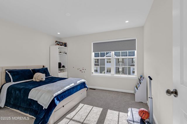 2002 Evans Lane, Middletown, NJ 07748