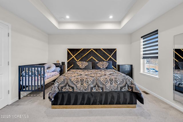 2002 Evans Lane, Middletown, NJ 07748