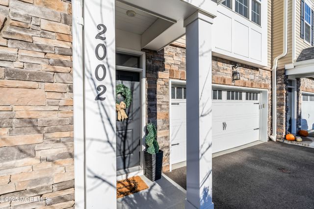 2002 Evans Lane, Middletown, NJ 07748