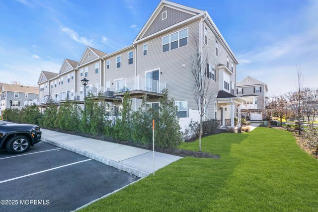 2002 Evans Lane, Middletown, NJ 07748