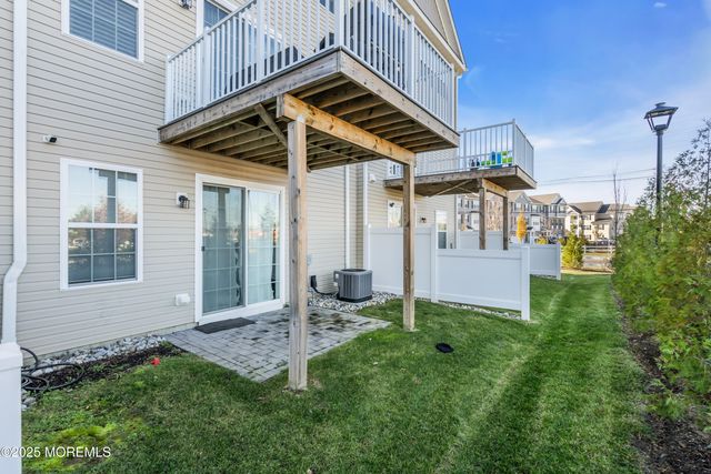 2002 Evans Lane, Middletown, NJ 07748