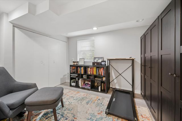 3114 W Jerome Street, Chicago, IL 60645
