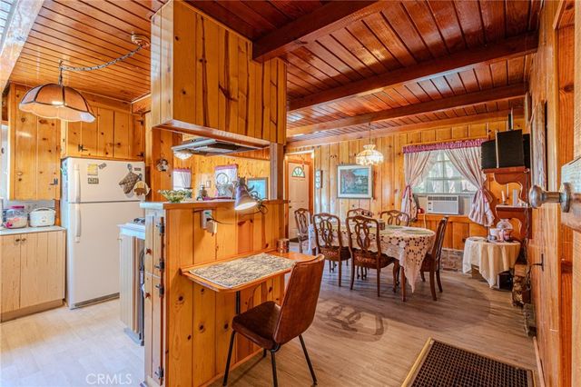 1223 Bear Springs, Rimforest, CA 92378