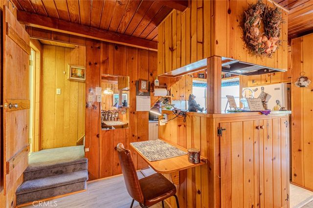 1223 Bear Springs, Rimforest, CA 92378