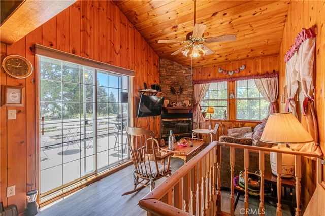 1223 Bear Springs, Rimforest, CA 92378