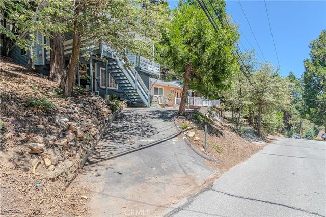 1223 Bear Springs, Rimforest, CA 92378