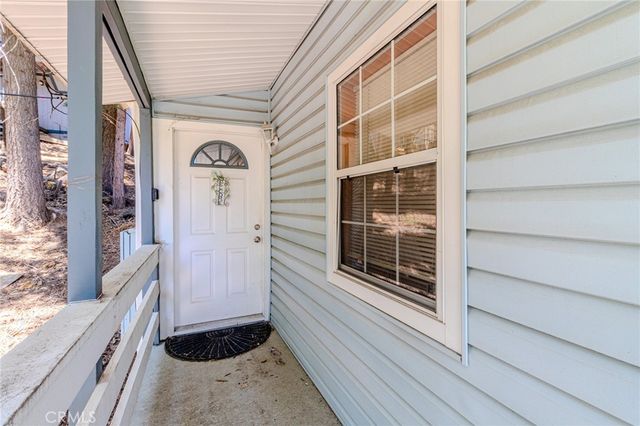 1223 Bear Springs, Rimforest, CA 92378