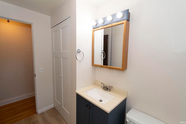 18140 Brightlingsea Place, South Bend, IN 46637