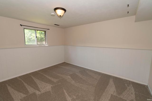 18140 Brightlingsea Place, South Bend, IN 46637