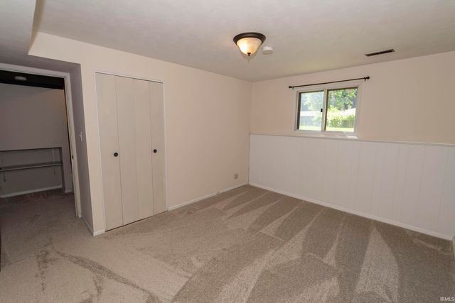 18140 Brightlingsea Place, South Bend, IN 46637