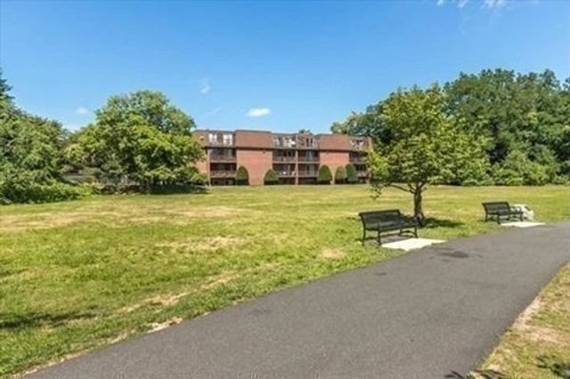 140 Kenrick Street 25, Boston, MA 02135