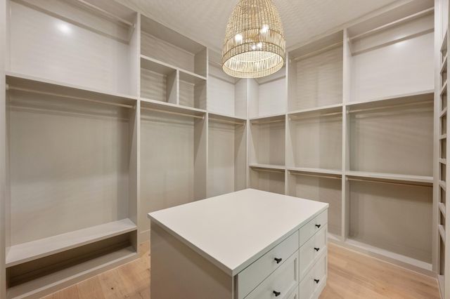 211 Westhaven DR, West Lake Hills, TX 78746