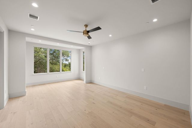 211 Westhaven DR, West Lake Hills, TX 78746