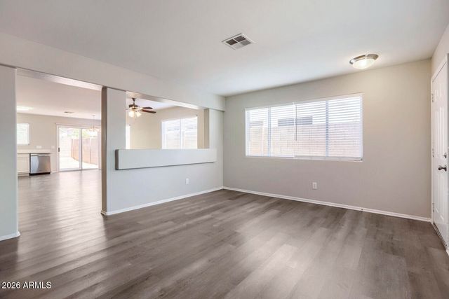 2834 W CAMPO BELLO Drive, Phoenix, AZ 85053
