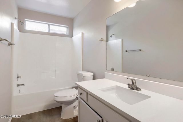 2834 W CAMPO BELLO Drive, Phoenix, AZ 85053